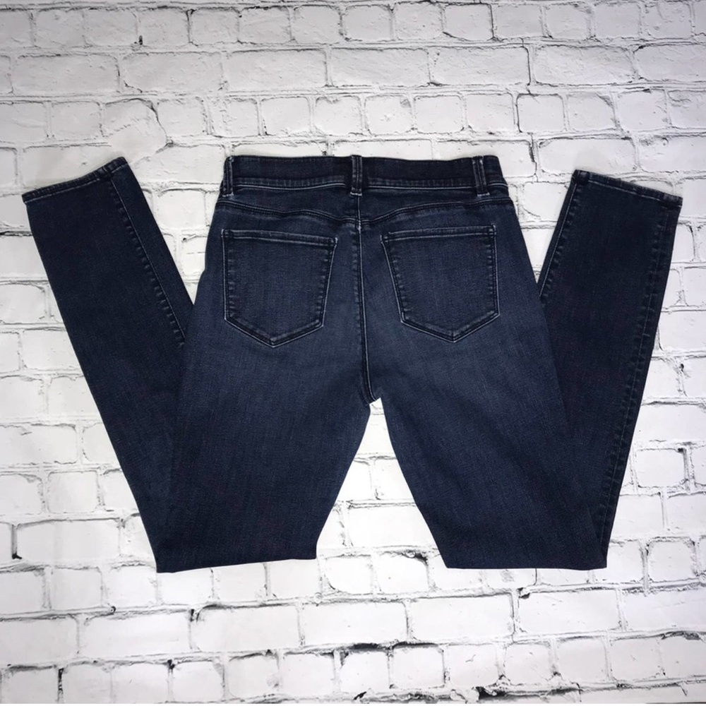 ANN TAYLOR The Skinny Modern Fit Blue Jean